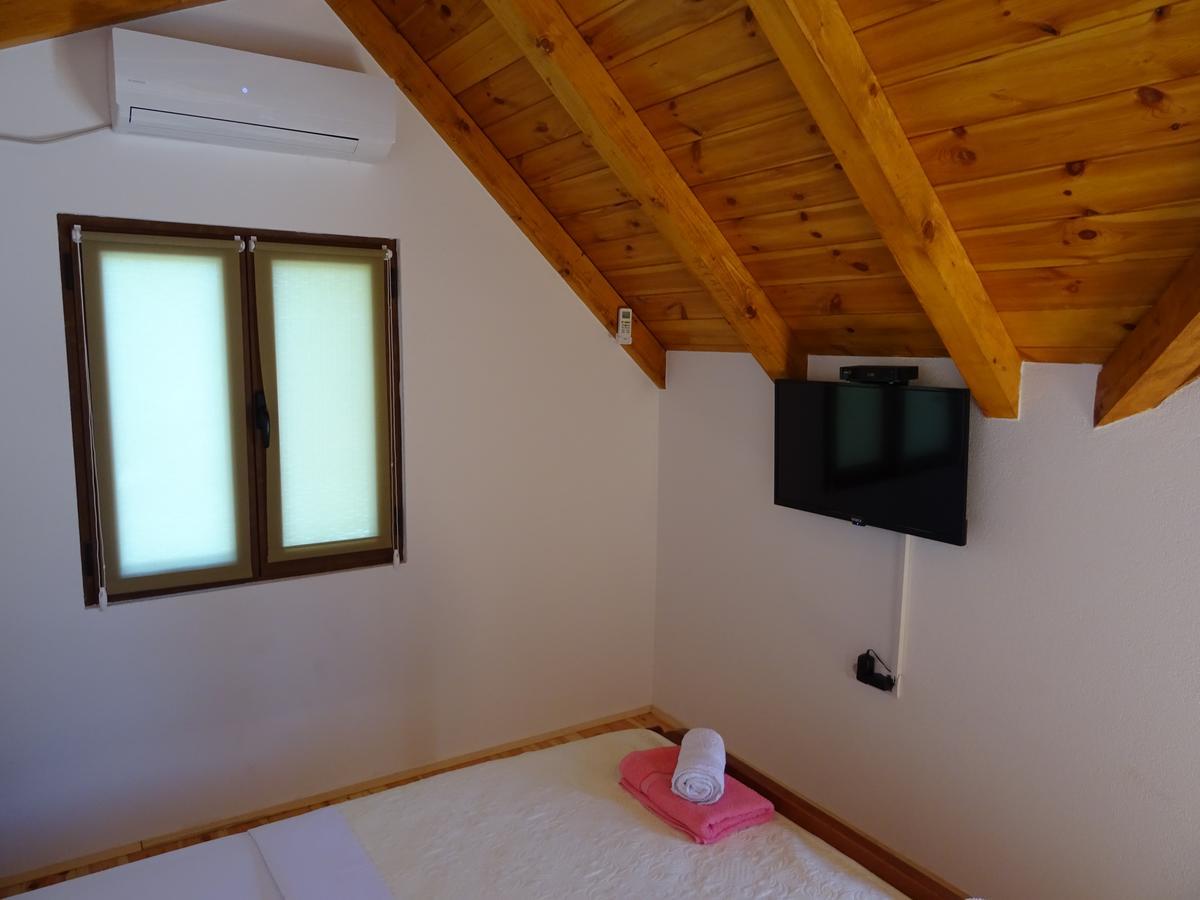 Apartmani Vinici Даниловград Экстерьер фото